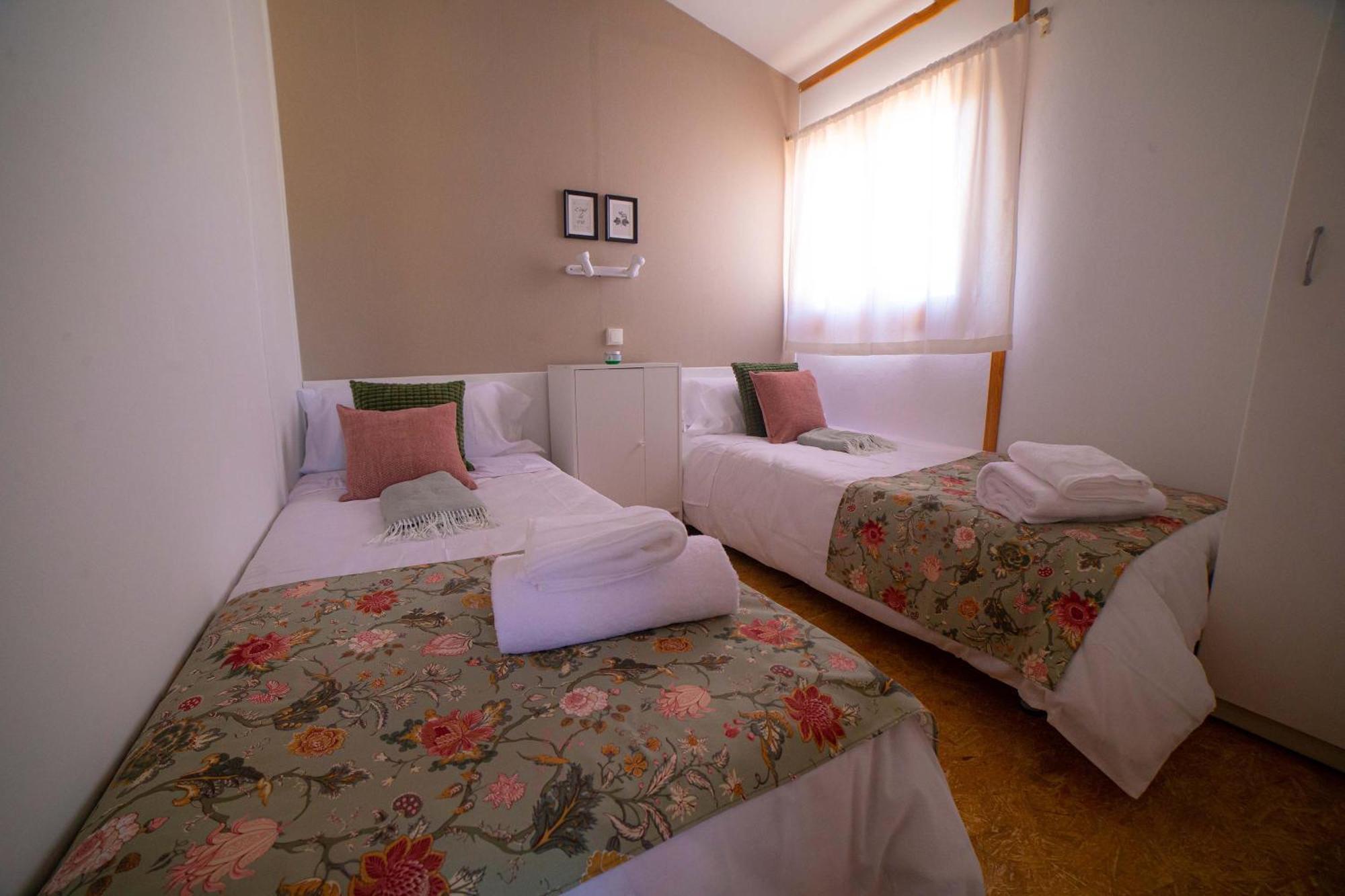 Las Casitas De Guadamur Стая снимка